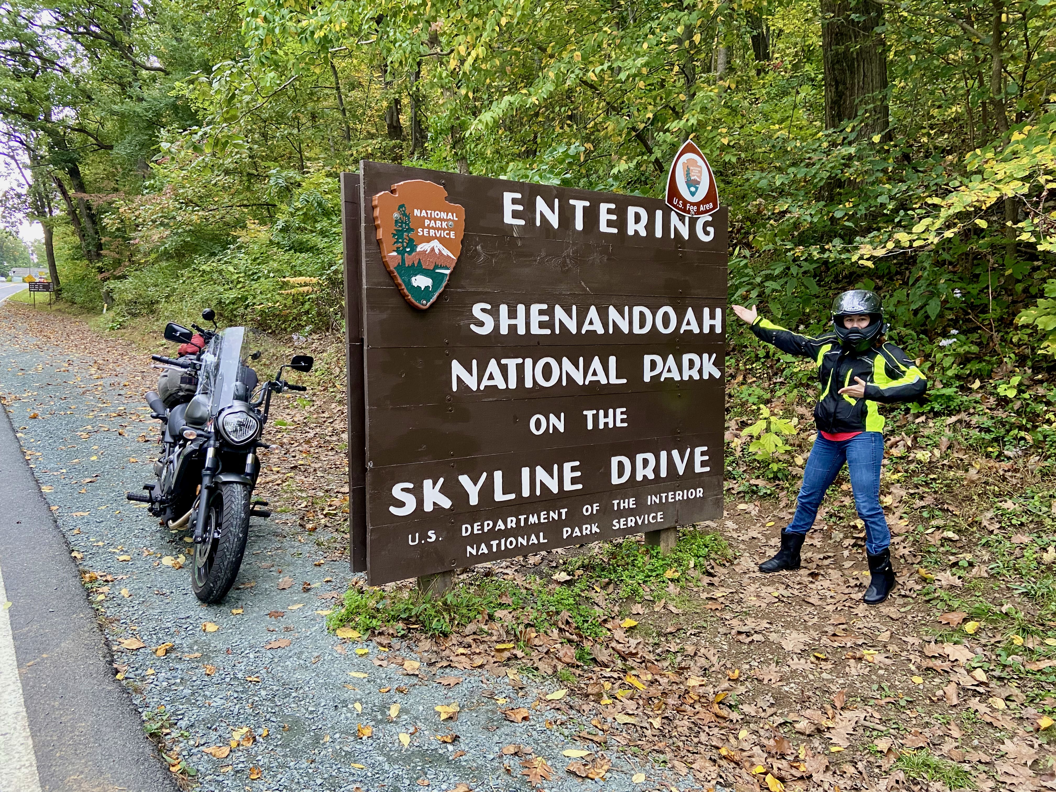 We forgot to take this picture on Day 1, so might as well snag it on the way out!