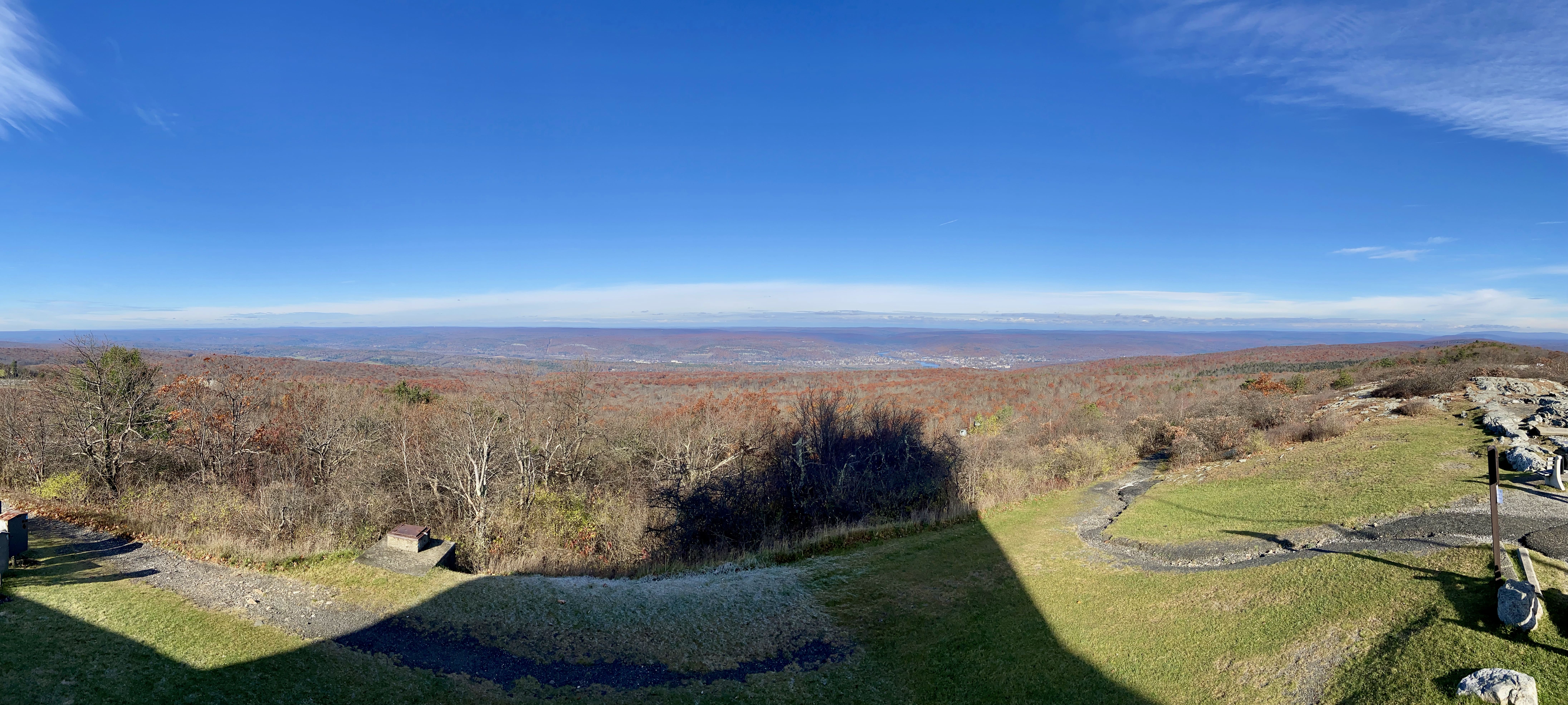 Views from the top, looking north-west towards Port Jervis. The wind chills you down to the bone quick!