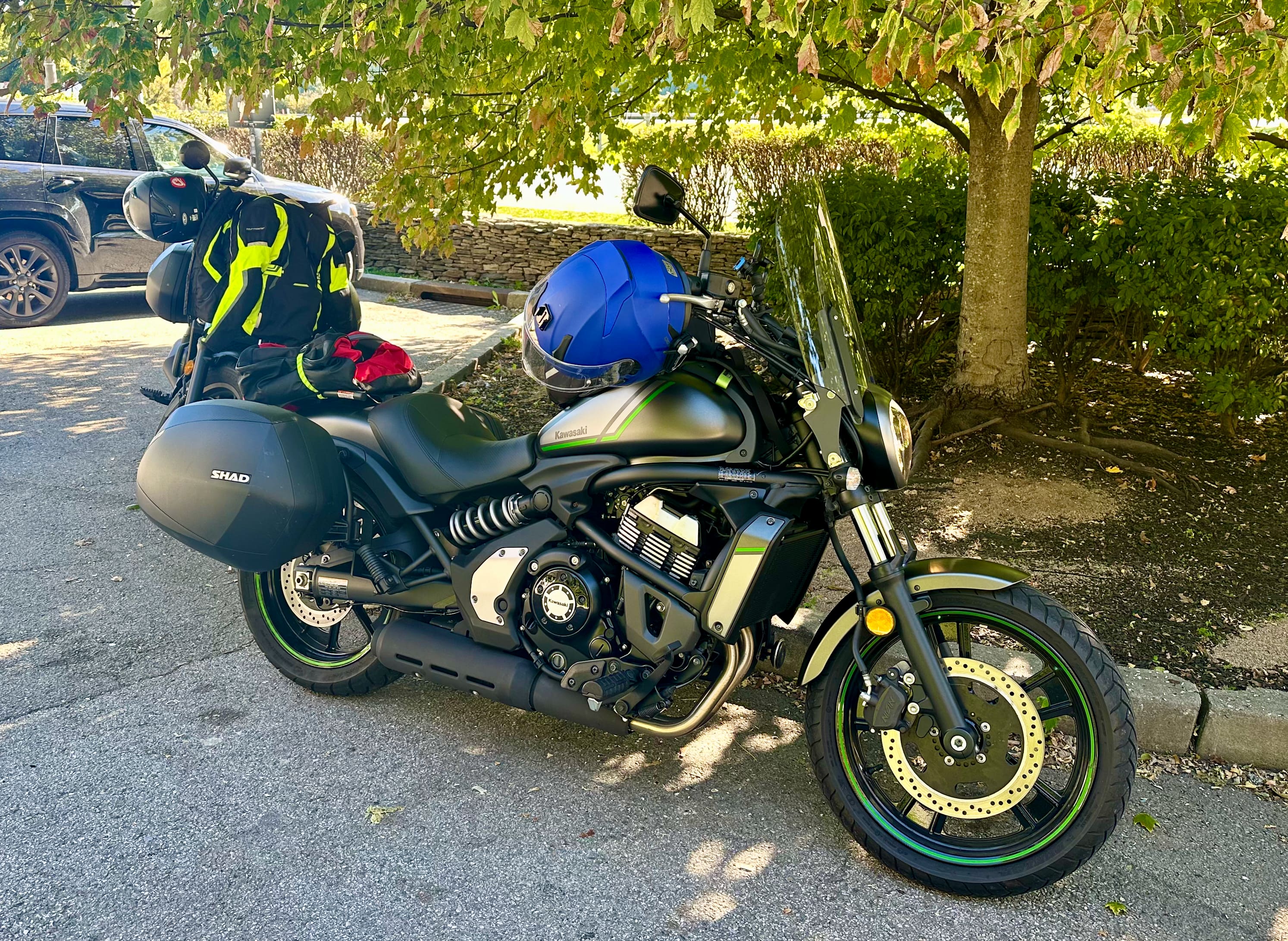 Packed up and ready to ride.  Stop too long in the sun and it gets hot.